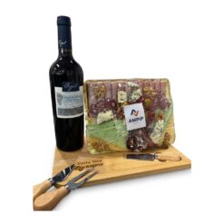 Tabla con Picada x500gr + Vino Azul