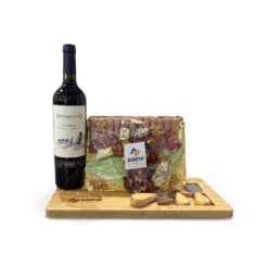 Tabla con Picada x500grs + Vino Zuccardi serie Q
